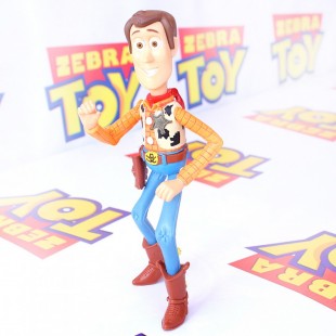 Пластиковая игрушка шериф Вуди на шарнирах размер 18 см.